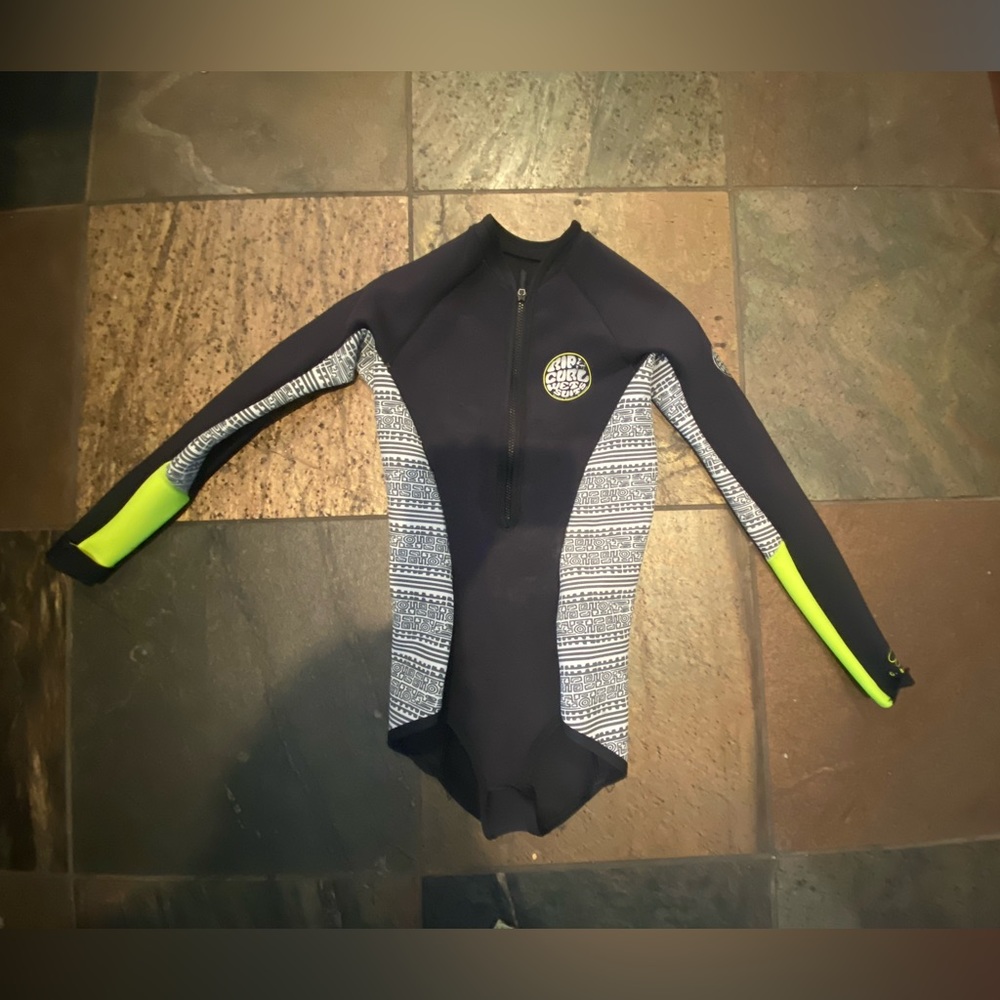 Rip Curl girls wetsuit, size 12